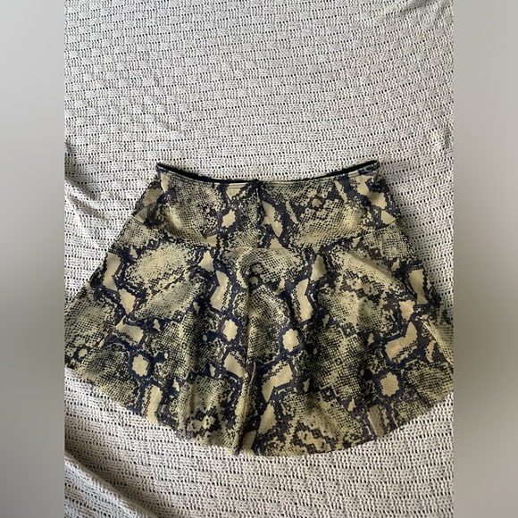 Eleve Dancewear Drop Waist Python Skirt- Child Large (fit Adult XS) - Picture 2 of 7